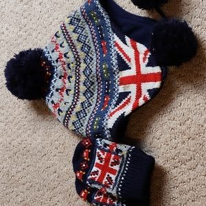 Winter hat with mittens